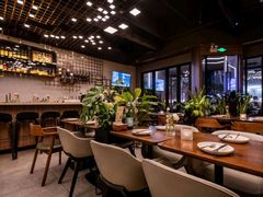 -Vinup薇葡·葡萄酒自助Bar(江宁路店)