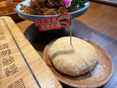 -芸南道·过桥米线(昆明老街旗舰店)