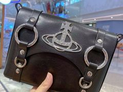 -VivienneWestwood(万象城店)