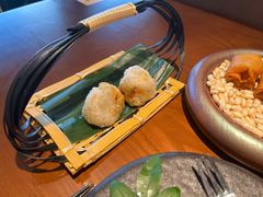 -包整·丝娃娃(一览甲秀楼风景店)