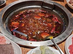 -城墙拐拐火锅(三峡广场黑金冠店)