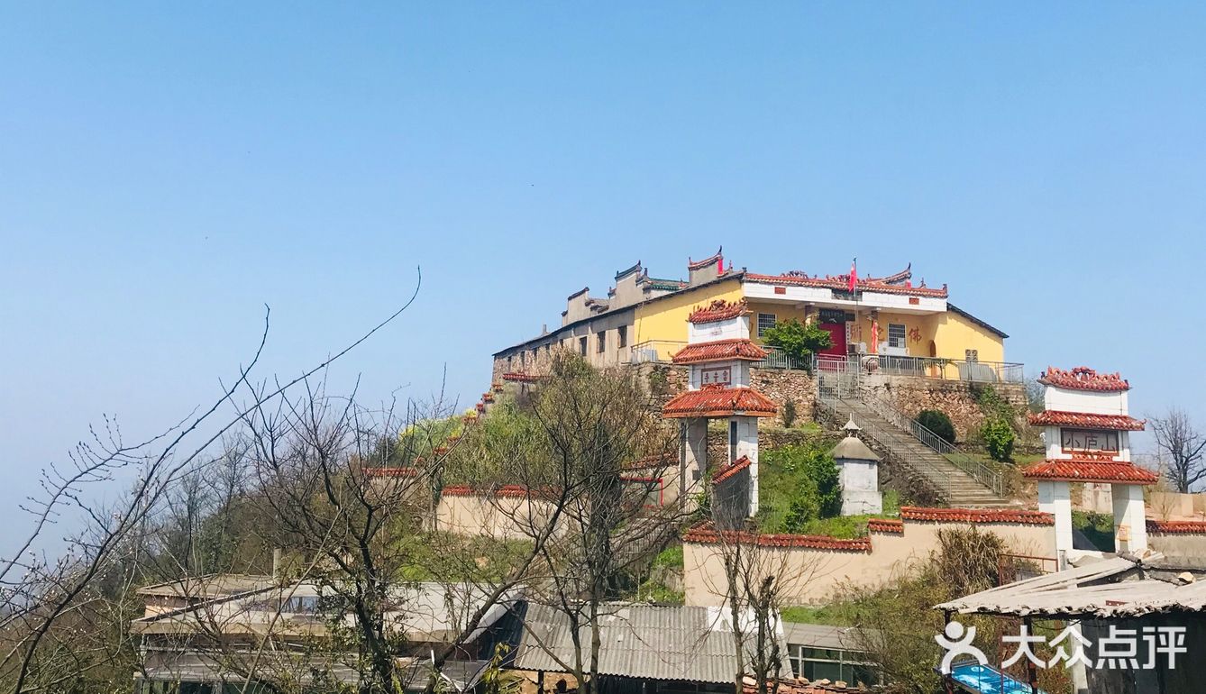 碧云峰可谓是风景秀丽声名远扬 - 吃喝玩乐精选