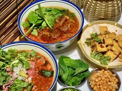 -窄巷口生烫牛肉米线(客村店)