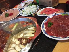 特色嫩牛肉-董家湾重庆老火锅(张家窝店)