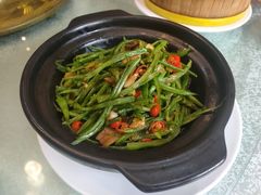 -闫水饺大酒楼·北京老闫靓马饺子馆