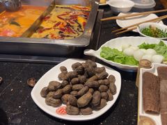 -百年川椒重庆老火锅(光谷店)
