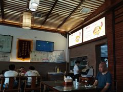 -笑来喜馄饨小笼工坊店(湖滨街店)