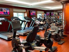 -富力丽思卡尔顿酒店健身中心