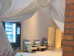 -A+阿加汤宿(大悦城店)