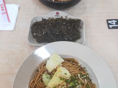 -李先生牛肉面大王(郑州火车站西广场2店)