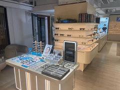 -鲸渝眼镜·浅目视光(春熙路店)