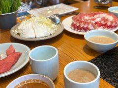 -额尔敦传统涮.冰煮羊火锅(乌兰察布体育场店)