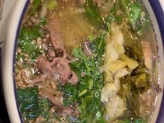 -云阿蛮云南生烫牛肉米线(奉贤路店)