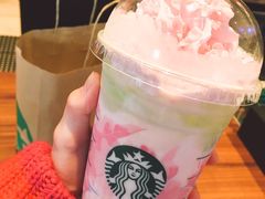 -星巴克(深圳龙华和平里店)