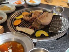 -黑豚黨韩国烤肉料理(悦然时光店)