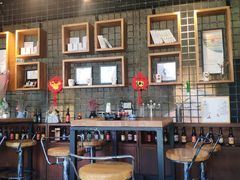 -77啤妹精酿生活馆(前门店)