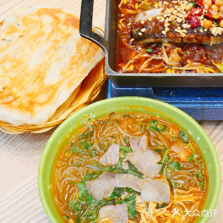 天鹅湖美食｜一个人也能吃烤鱼🐟人均20r