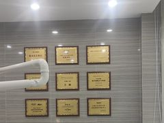 -上海仁爱医院口腔科 · 种植