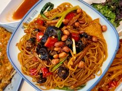 -柳喜辣·烧烤酒局(跃进总店)