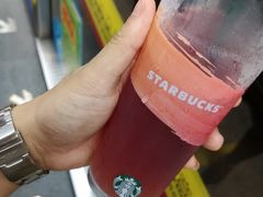 石榴仲夏梦-星巴克(广州动漫星城东区店)