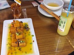 -隔壁老王·家常云南菜(花巷店)