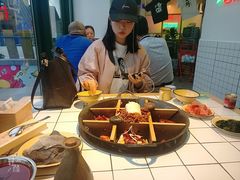 -瓜西西重庆火锅(花溪店)