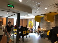 -麦当劳(新达汇三林店)