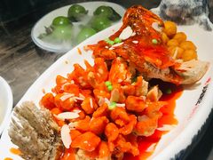 -吴越荣记苏州菜·松鼠桂鱼(月光码头店)