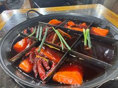 -正南齊北重庆老火锅(光华村直营店)