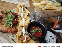 -Mark&Mars Restaurant
