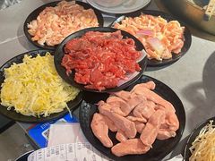 -石记东北风味烤肉店(子固路店)
