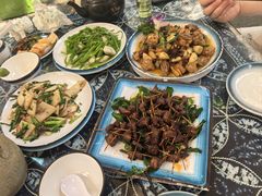-四方小吃·白族庭院餐厅