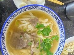 -十二忠手拉面(五福店)