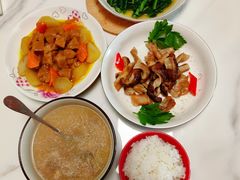 -臻爱住家月嫂育儿嫂(万达店)