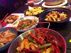 -钳真多钓虾馆·小龙虾海鲜烧烤(九六广场店)
