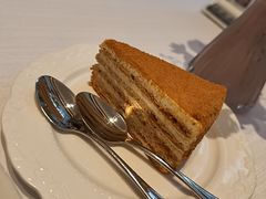 -马克西姆俄罗斯餐厅(通亚街店)