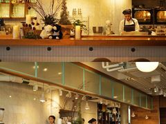 -ROAST coffee & eatery