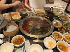 -廖掌柜·重庆鲜货火锅(上海首店)