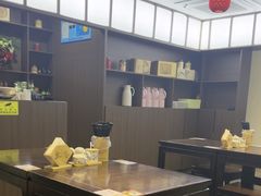 -蟹上黄·蟹黄面·江南糖水(人民广场店)