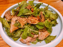 薄荷拌牛肉-茶花妹子云南餐厅(传媒大学店)