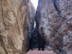 -天山神秘大峡谷