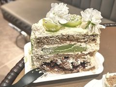 -鹿里烘焙LulyBaking(东二环泰禾广场店)