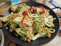 -俺家菜馆(百里峡店)