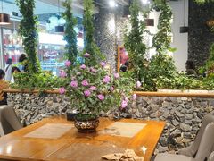 景观位-岗底斯尼泊尔餐厅(万达店)