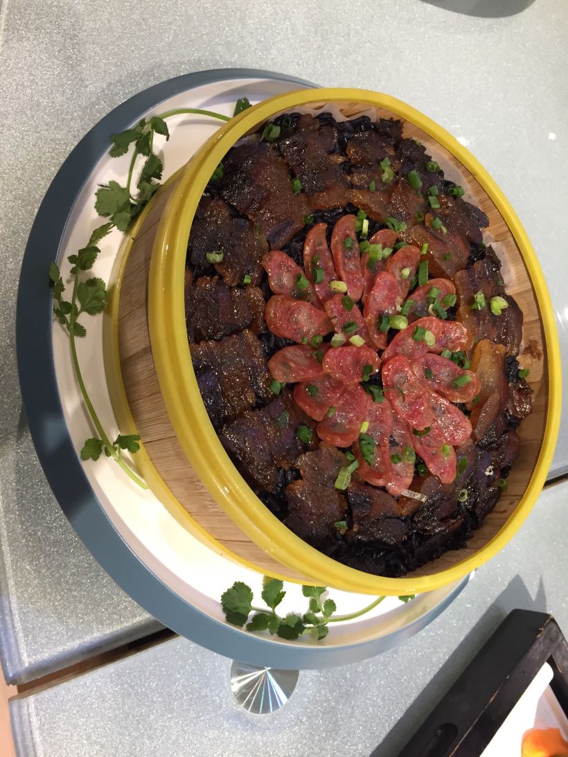 乌米腊肉香肠也可以,就是吃不下了!
