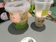 -奈雪的茶(亨特国际广场店)