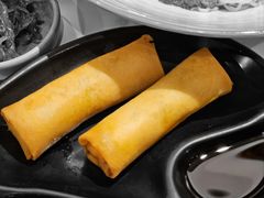 蟹黄鱼春卷-馋三尺蟹粉小笼(人民广场店)