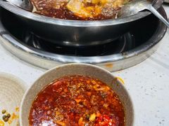 -肖肖酸萝卜鱼火锅(总店)