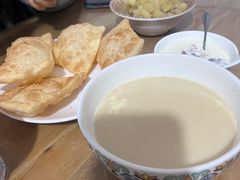 -努尔古丽奶茶