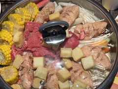 -御上皇三汁焖锅(薛城万达广场店)